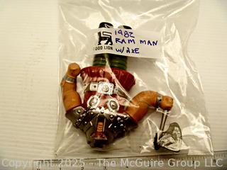 Vintage Toys: Masters of the Universe (MOTU): RAM MAN Action Figure and Weapons
