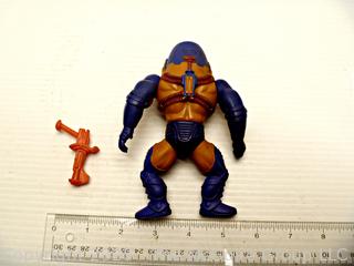 Vintage Toys: Masters of the Universe (MOTU): MAN-E-FACES Action Figure and Weapons
