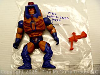 Vintage Toys: Masters of the Universe (MOTU): MAN-E-FACES Action Figure and Weapons