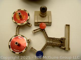 Nintendo NES ROB the Robot with 2 Discs Gyro Spinner & Gyromite Software