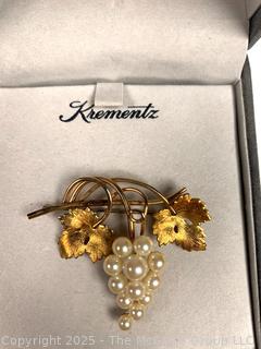  Krementz Cluster Vine Brooch with Box