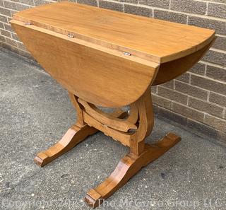 Round Drop Leaf Coaching Table with Lyre-Shaped Swivel Supports.  36" diameter