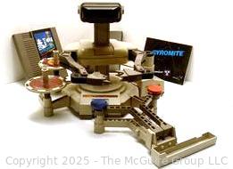 Nintendo NES ROB the Robot with 2 Discs Gyro Spinner & Gyromite Software