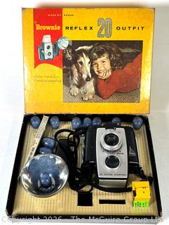 Kodak Brownie Reflex 20 Camera in Box