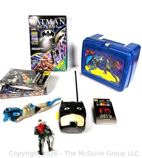 Collection of Batman Collectibles Including Lunch Box, Walkie Talkie and Cereal
