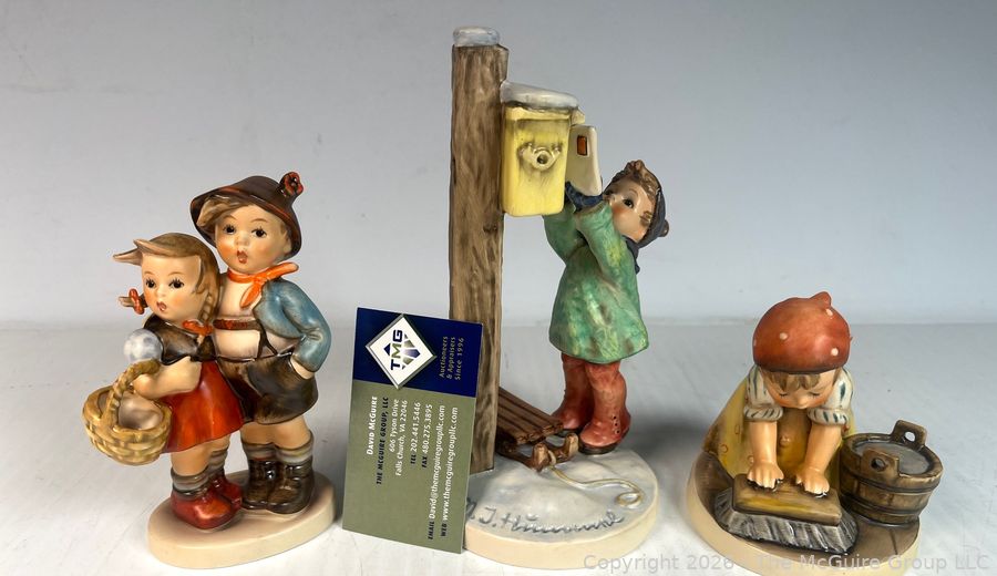 242: Early American Furniture, Comic Books, Fine Jewelry, Flow Blue China and More