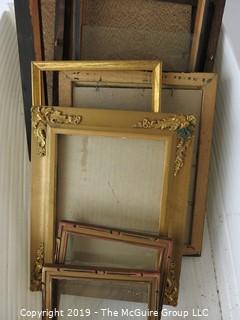Art: Assortment of Vintage Frames and Glass; medium sizes including Deco. 