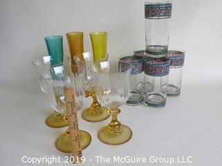 Housewares: Assorted glassware