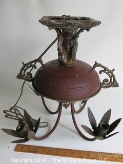 Housewares: Architectural: 4 sconce vintage electric metal chandelier 