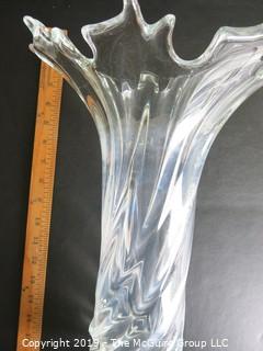 Housewares: Collectable: Art: Large Leaf Form Clear Crystal Vase  