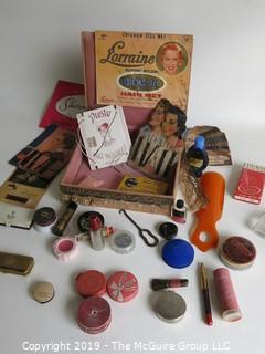 Collectable: Vintage Ladies Cosmetics and Toiletries in Handmade Lace Box 