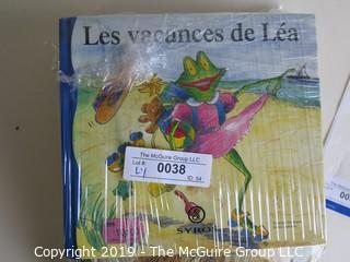 Children's Book: "Les Vacances de Lea"
Make sure this is only one book and not several