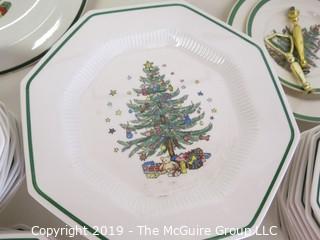 Housewares: Nikko Set of Christmastime Dinnerware review all photos for plate count