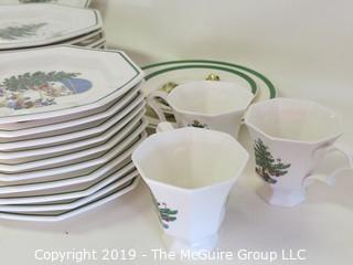 Housewares: Nikko Set of Christmastime Dinnerware review all photos for plate count