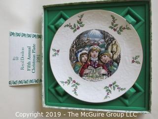 Collectable: 1981 Royal Doulton Christmas Plate in Original Packaging 