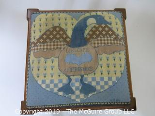 Collectible: Household: Furniture: Needlepoint Foot Stool