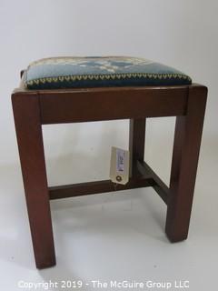 Collectible: Household: Furniture: Needlepoint Foot Stool