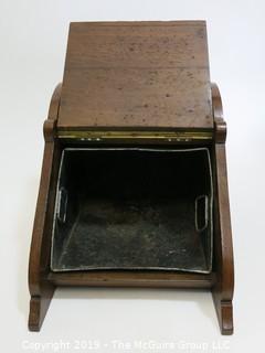 Collectible: Antique: Shoe shine: Vintage Shoe Shine Kit; 13 1/2 x 14 x 19"