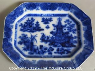 Collectible: Ceramic: 15 1/2" W Octagonal Flow Blue Platter 