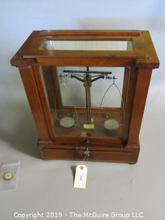 Collectibles: Scientific: Vintage Jewelers Scale; Voland & Sons, New Rochelle, NY with micro-weights