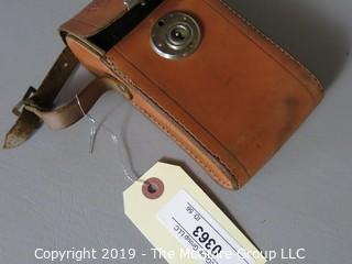 Collectible: Antique: Cameras: Eastman Kodak "Compur" Voigtlander with leather case