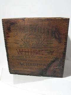 Advertising: Wood Crate: VTG: (refer to photos for condition): BOB WHITE WHISKEY