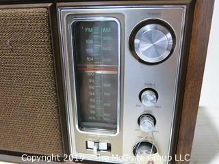 Electronics: VTG Radio: SONY AM/FM NC-9650W Transistor