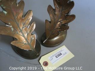 Bronze Oak Leaf Design Book Ends: Philadelphia Mfg.