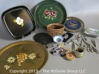 WYSIWYG: Decorative trays and scissor assortment