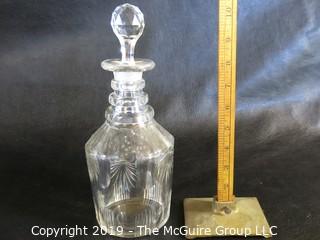 Crystal: Lead Cut: Palm Pattern Decanter w/stopper