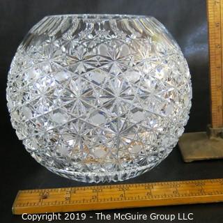 Crystal: Lead Cut: 7" diameter globe: Button & Daisy Pattern