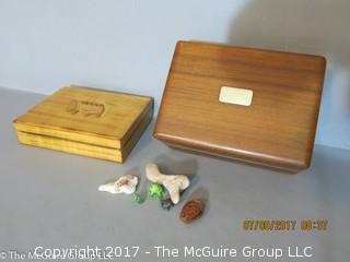 Collection including (2) jewelry boxes and (8) pair of men's cufflinks, including SWANK