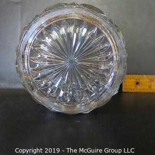 Crystal: Biscut Jar w/ Lid