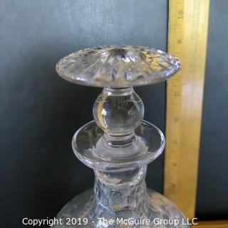 Crystal: Cut Crystal Decanter w/ parisol stopper