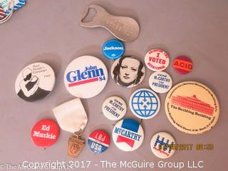 Collection including press badges to the 1968 Democratic Convention as well as political pins 