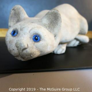 Art: Statue: Siamese Cat w blue eyes