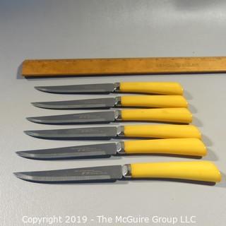 Housewears: Cutlery: VTG Scheffield Steak Knives - yellow handles