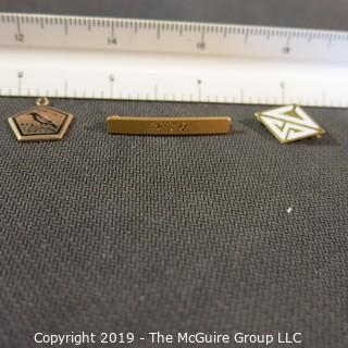 Jewelry: Three Gold Items (review all photos) (TMG 733)