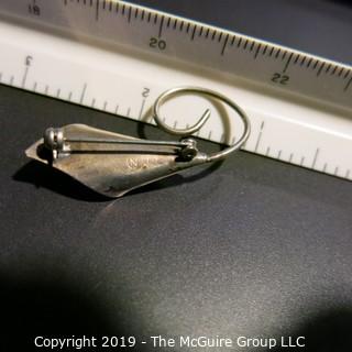 Jewelry: Vintage 1.5 in. sterling Stewart Nye Calla Lily pin - Vintage Silver (? no mark) leaf pin; measuring 3"W