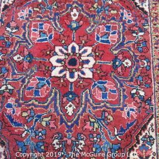 Collectible: Antique: Textile: Oriental Rug: 32x60"