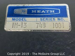 Electronics: Diagnostic Tool: heathkit: Vacuum Tube Voltmeter: Model 1M-13 Series 748 1001