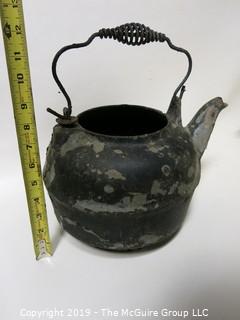 Kitchenania: Cast Iron Kettle