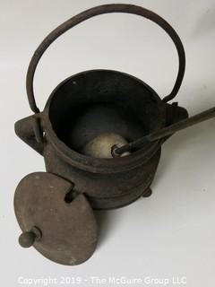 Housewares: Cast Iron: Tri-Footed Glue Pot