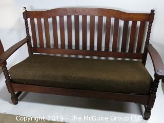 Furniture: Vintage: Antique:: Mission Oak: LIMBERTS: Arts & Crafts: Sofa/Couch w/Overwrapped coil seating pad (Undamaged); 68W x 20D x 40"T