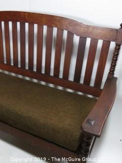 Furniture: Vintage: Antique:: Mission Oak: LIMBERTS: Arts & Crafts: Sofa/Couch w/Overwrapped coil seating pad (Undamaged); 68W x 20D x 40"T