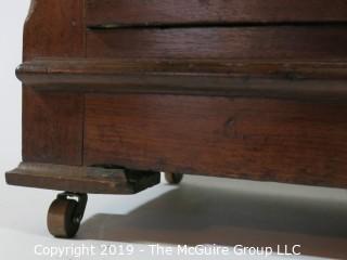 Furniture: Vintage: Antique: 3-Drawer Chest w/White Marble Top and Excellent Veneers, on Casters; 29 x 16 x 29 1/2"T 