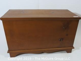 Furniture: Vintage: Antique: Pine 'Blanket Box/Chest; 38W x 18D x 23"T