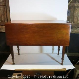 Furniture: Vintage: Antique: Double Drop-Leaf Spindle Table w/ wood peg construction (w/character issues)