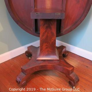 Furniture: Vintage: Antique: 36" Diameter Flame Mahogany Tilt-Top Table with Centre Column and Quatrefoil Base; 28"T 