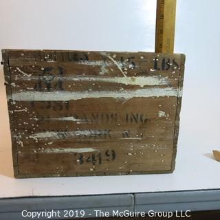 Collectible: Advertising: Wooden Box: Ballantine Whiskey (condition issues)